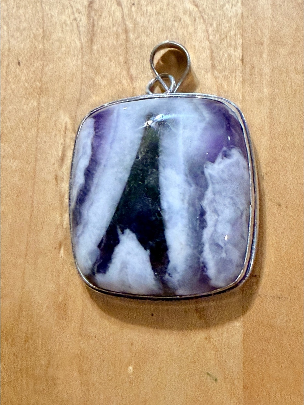 Chevron Amethyst Pendant Necklace - 925 Plated/Stamped